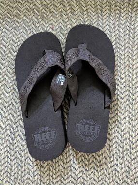 Reef Women's Dark Brown Wide Strap Flip Flops